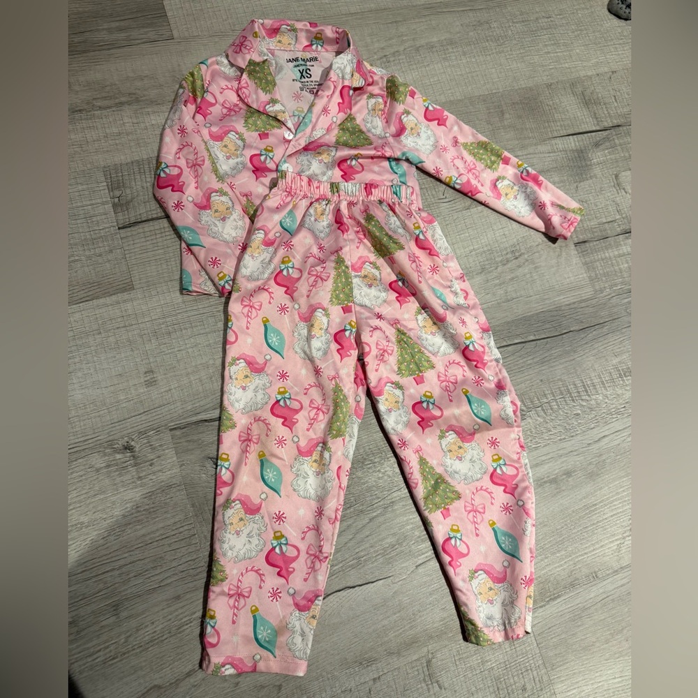 Jane Marie Girls Satin Pink Santa Christmas Pajamas Size XS (3/4)